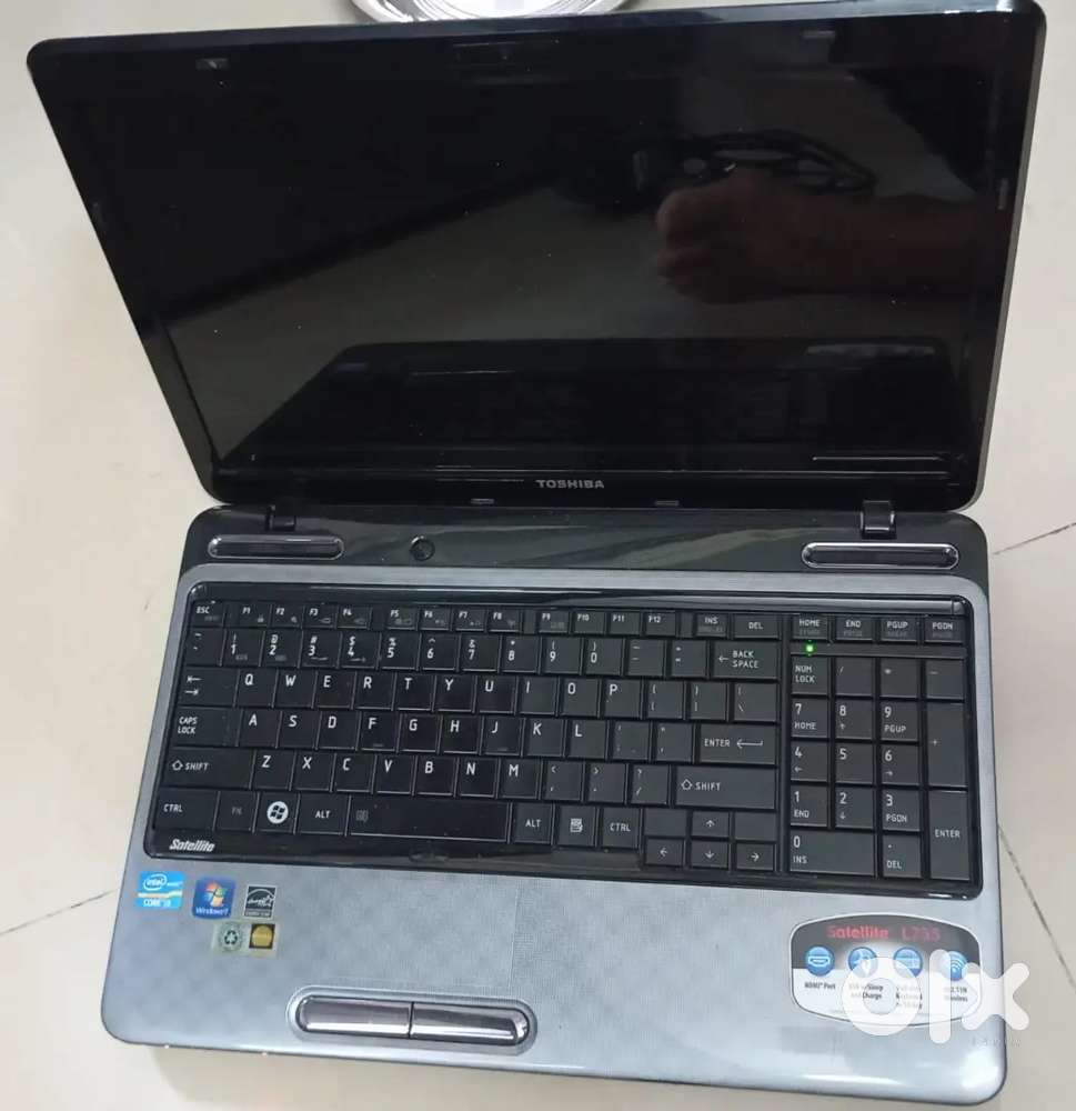 Toshiba Satellite l755.