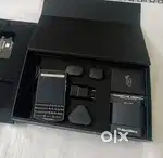 Blackberry Porsche Design (New)