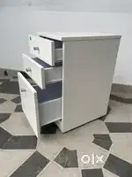 3 Dryer Pedestal  Unites Storage Boxes