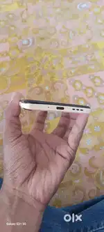 Redmi note 12 5g complete condition back side colour ferd only