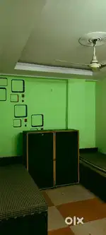 Need flat mate in flat  in Room Near  laxmi  nagar metro station