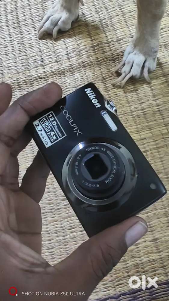 Nikon coolpix, Sony cyber shot