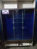2Racks and showcase well condition