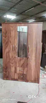 SPACE SAVER- 3 DOOR WARDROBE WITH MIRROR