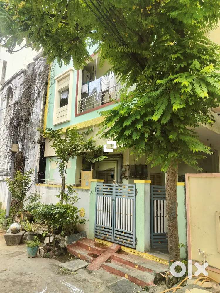 Independent G+2 Floors