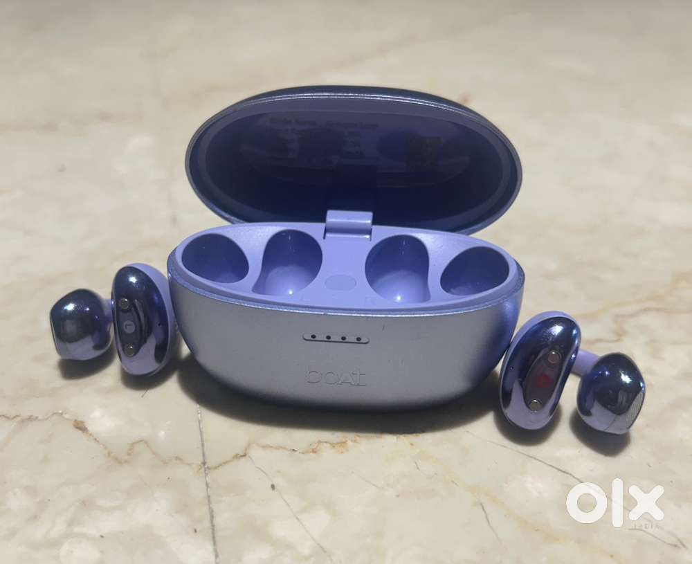 boAt Airdopes loop w/clipon fit