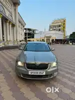 Skoda Superb 2010 Petrol Well Maintained