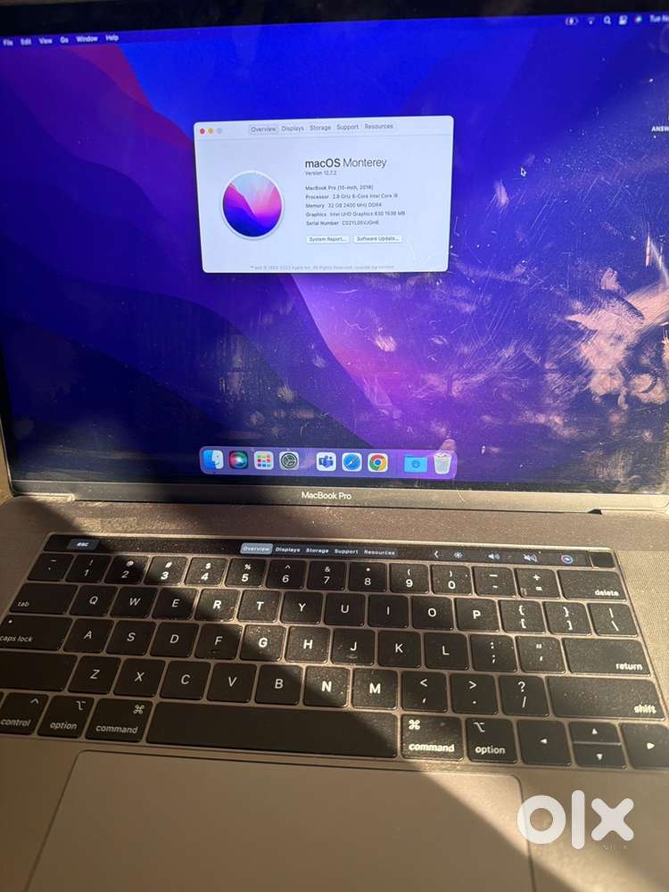 Macbook pro intel core I9 with touchbar