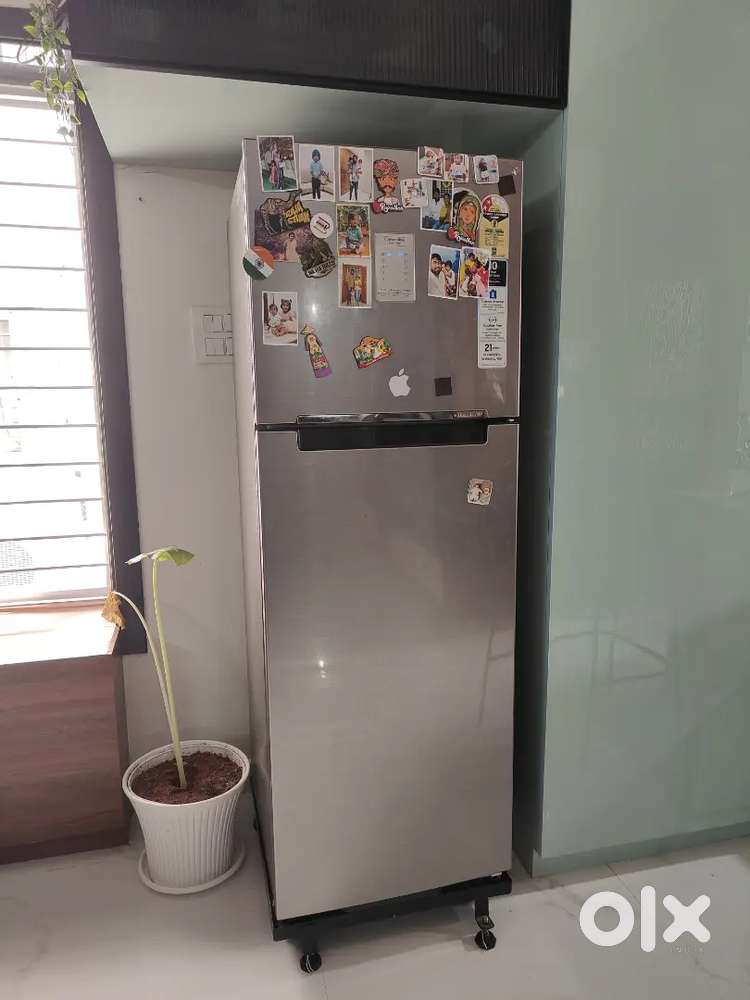 Samsung 275 litres Fridge