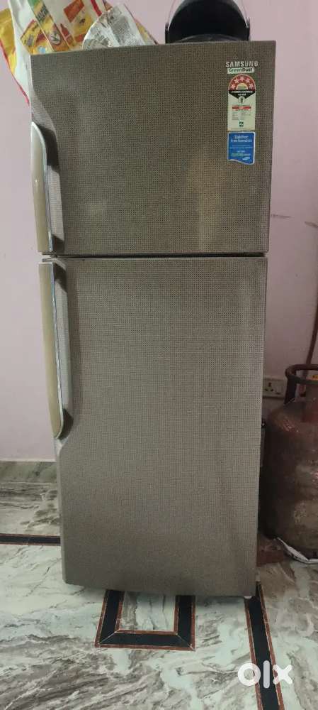 Sumsung 255 ltr 5 star double door