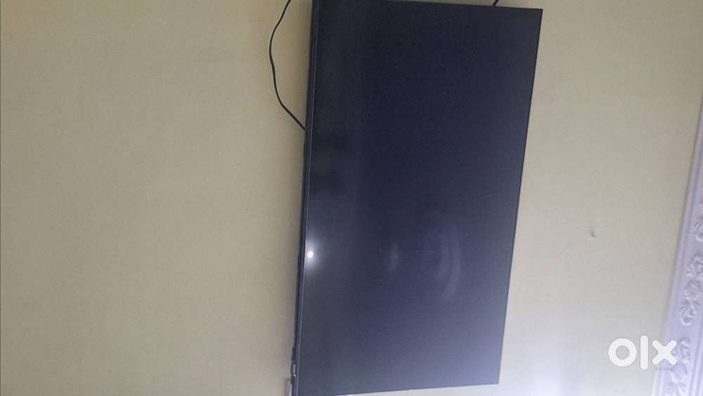 SAMSUNG 43inch tv 4k