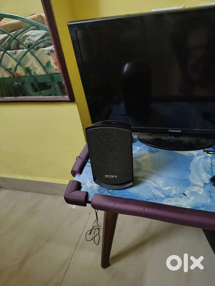 Sony 4.1 home theatre speaker