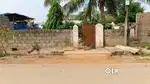 Najul ghar hai. Ghar Bechna hai. Najul hai Road ke uper ghar hai
