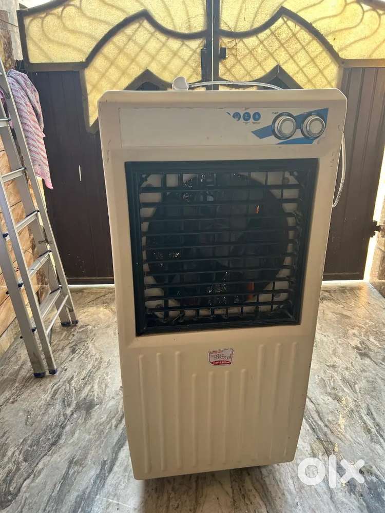Cool home cooler plastic body good condition all working