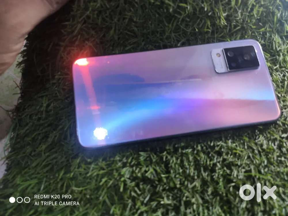 Vivo v21 5g, Ram 8gb.storage,128gb good condition ,,