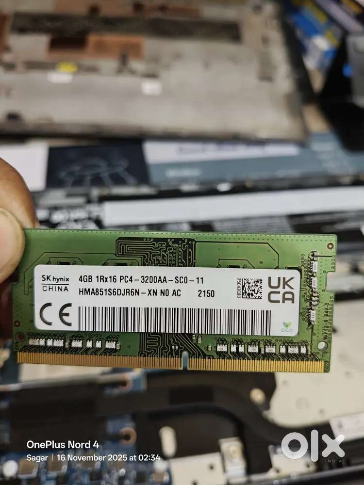 SK hynix 4GB DDR4 3200MHz ram