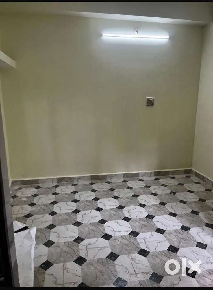 Brand new one bedroom hall kitchen