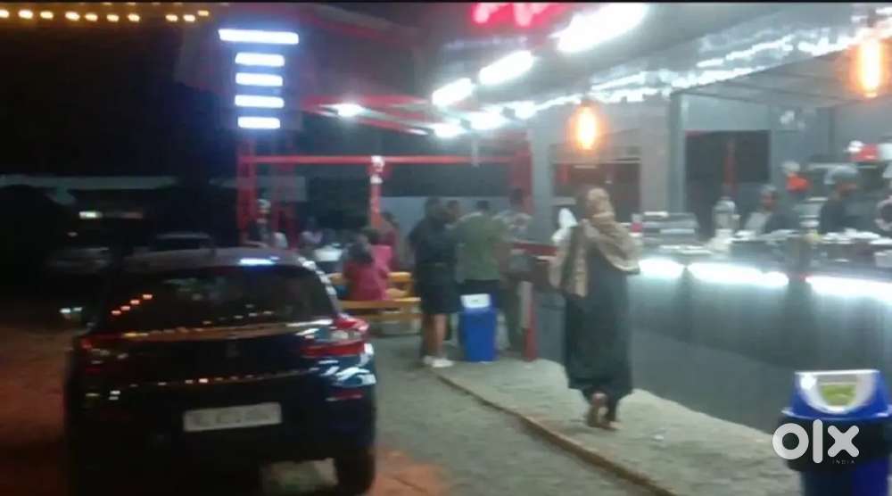 RESTAURANT FOR LEASE. [RUNNING]