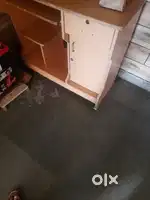Computer table