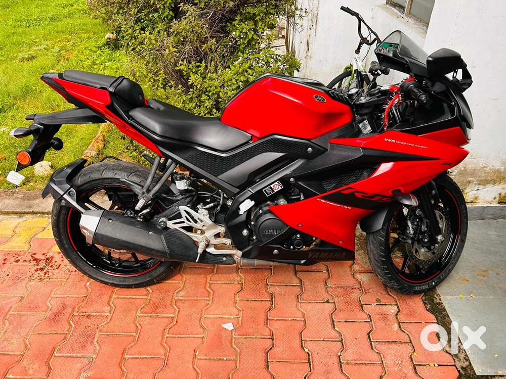 Yamaha R15 2023  Good Condition  first owner
