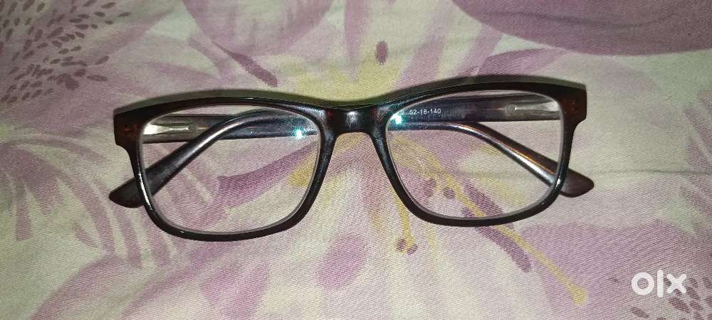 Good looking Frame with blue screen glass