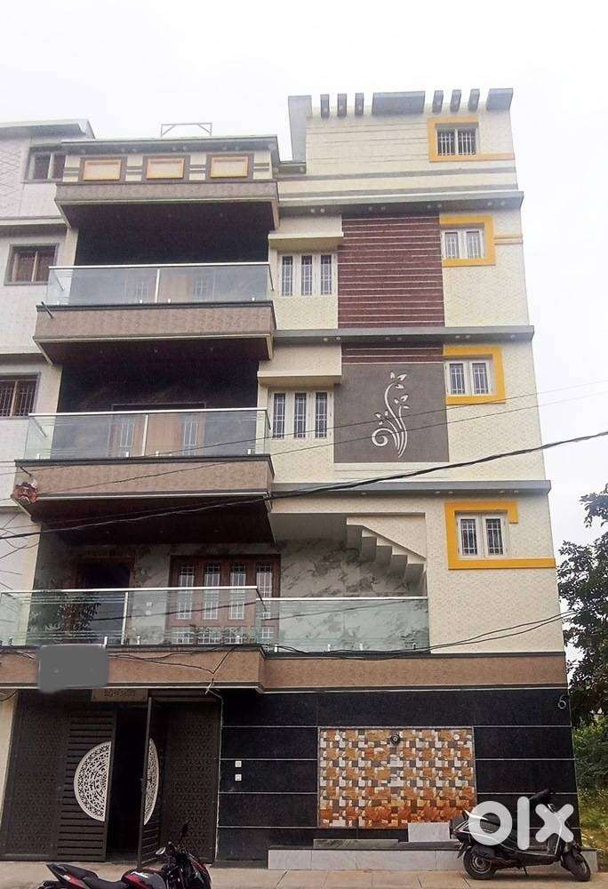 750Sft 4BHK Triplex House + LIFT @ 1km to RNS College Off Uttarahalli