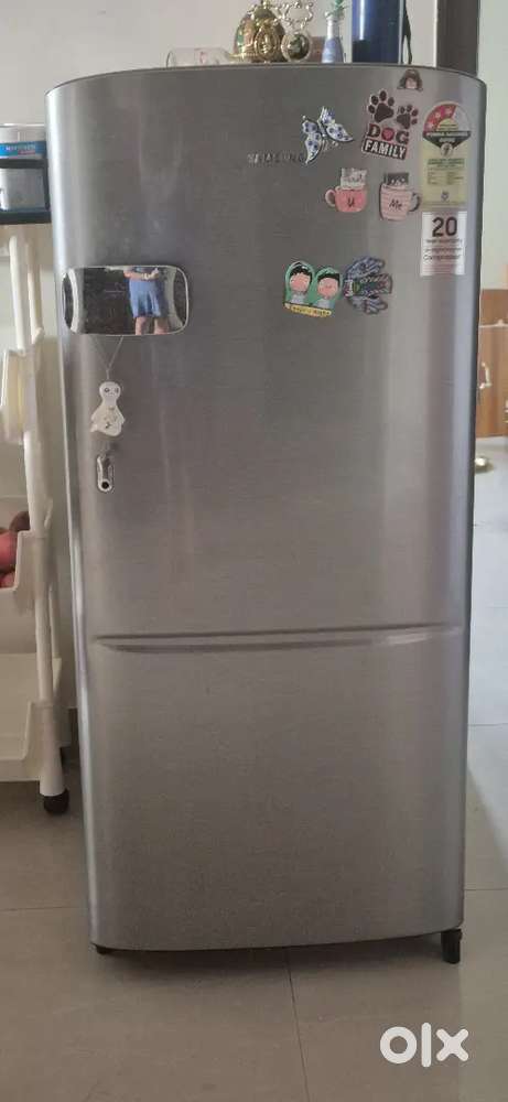 SAMSUNG 223 Litres 3 Star Direct Cool Single Door Refrigerator