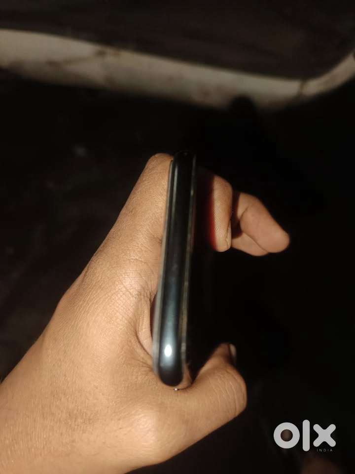 Iphone se good condition