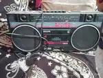 The old and antique radio of philips DR578