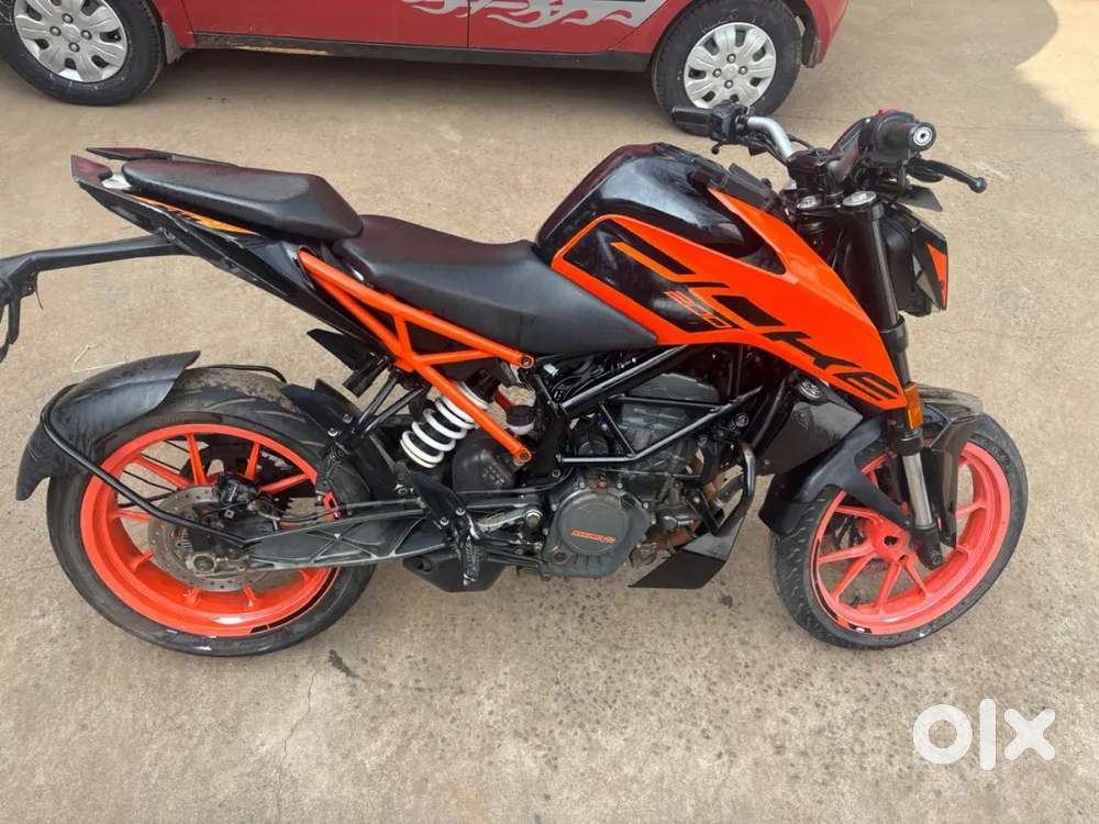 Duke 200 single owner