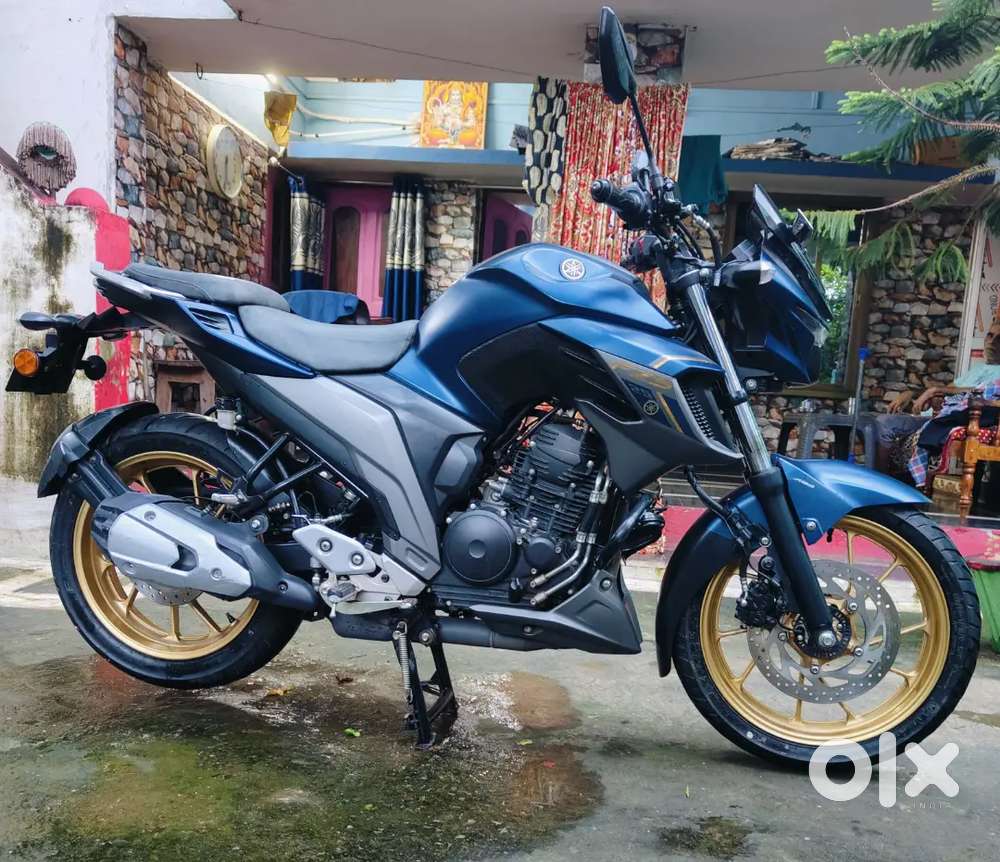 Yamaha fzs