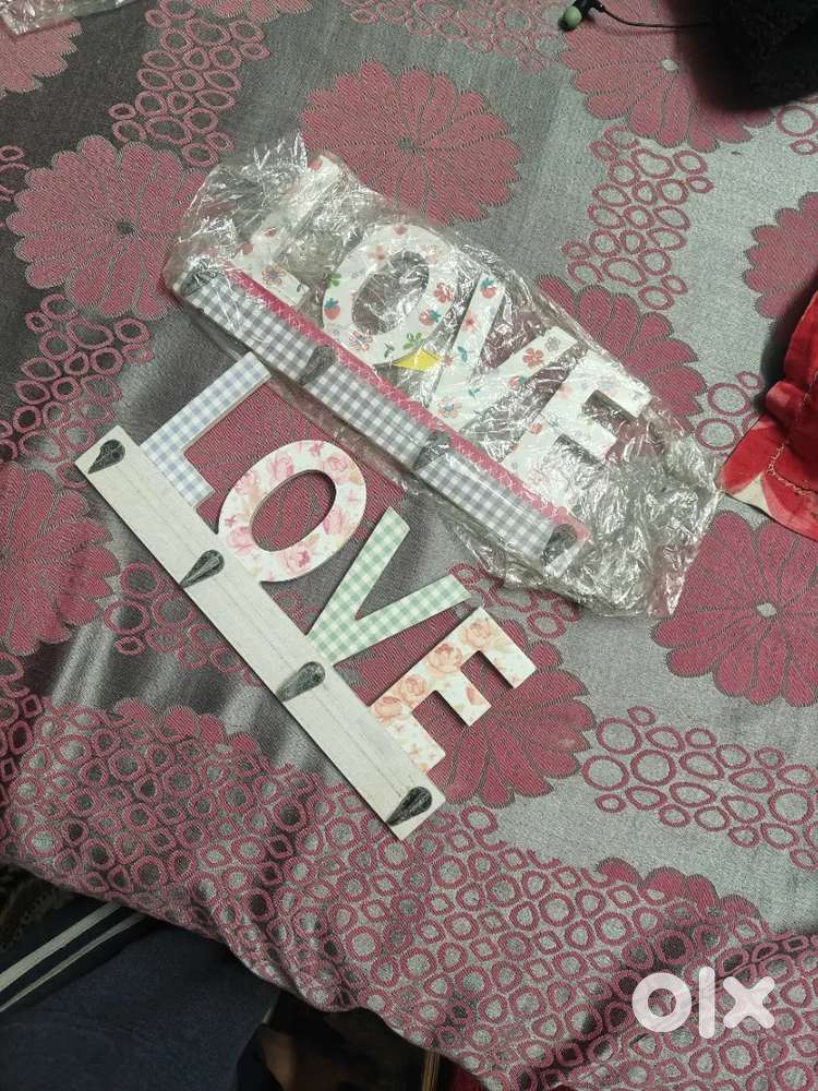 Wall hook/ hanger in wooden (2 pcs)