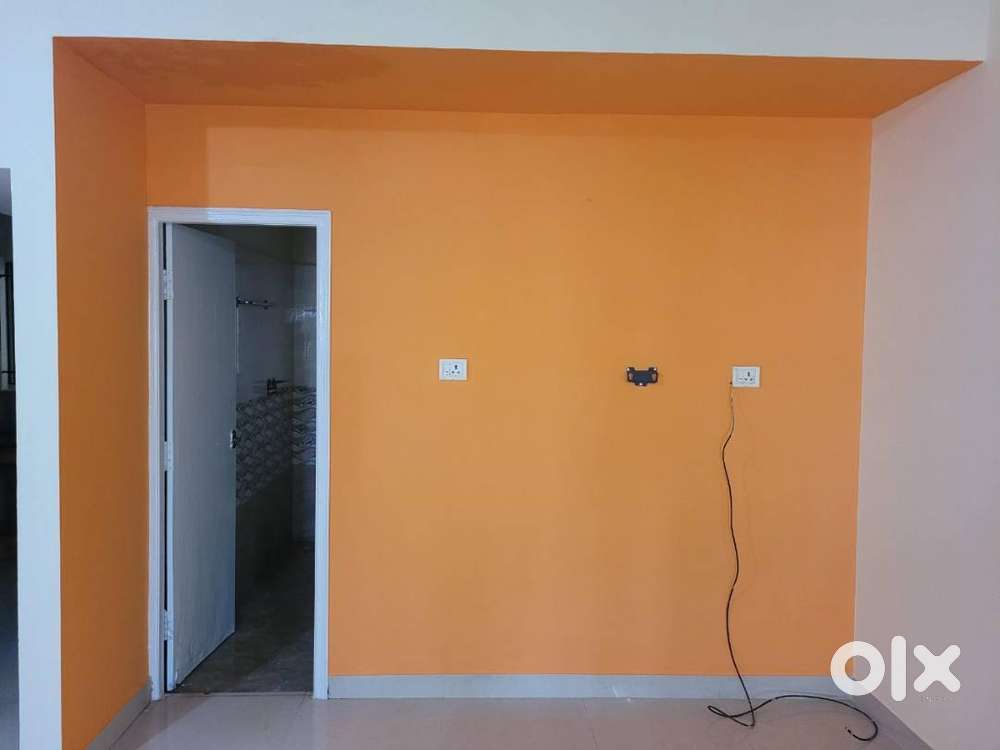 2 BHK Semi-Furnished Apartment for Lease in Vidyaranyapura