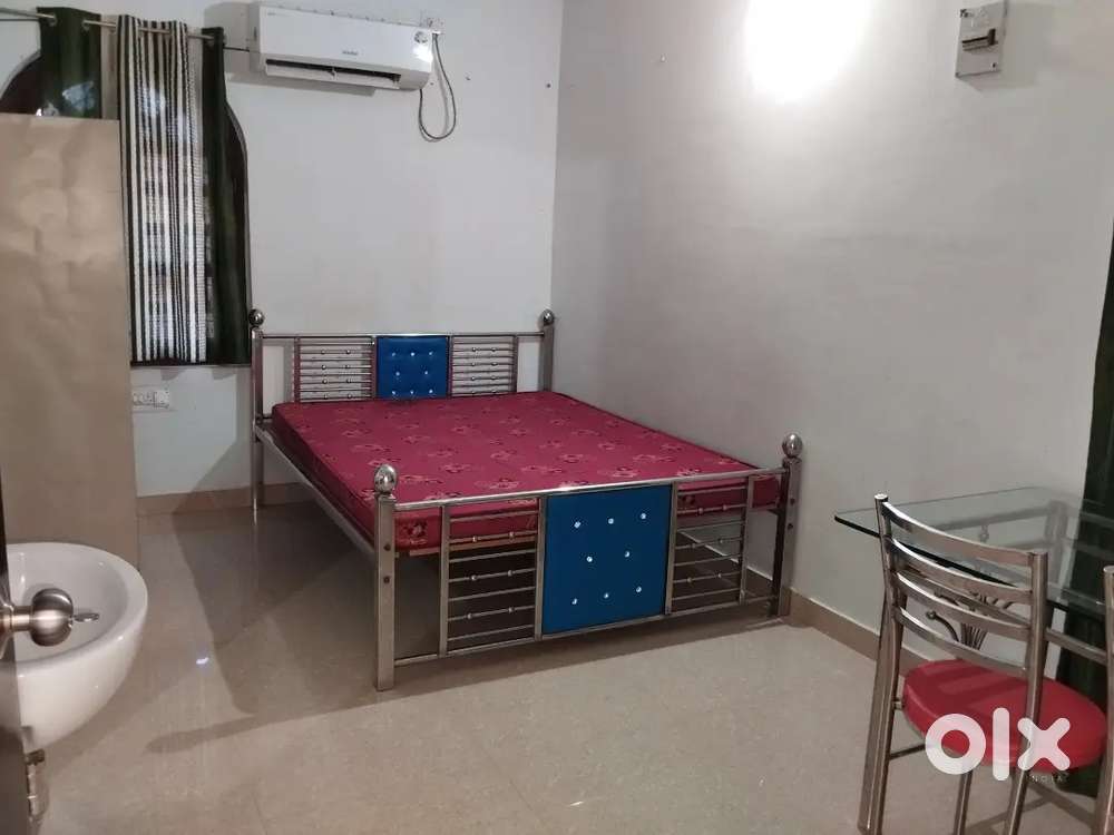 1Rk Fully Furnish Near Bomikhal Area