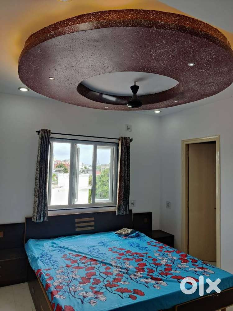 3 .5 BHK fully furnished Flat, attached bathroom,two sided balcony,