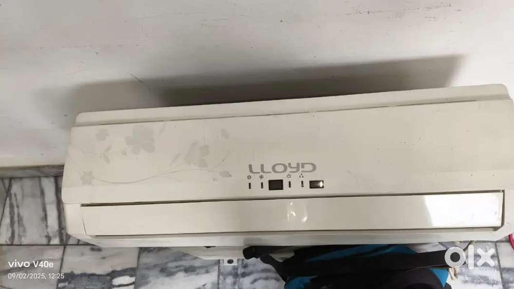Split AC 1 Ton
