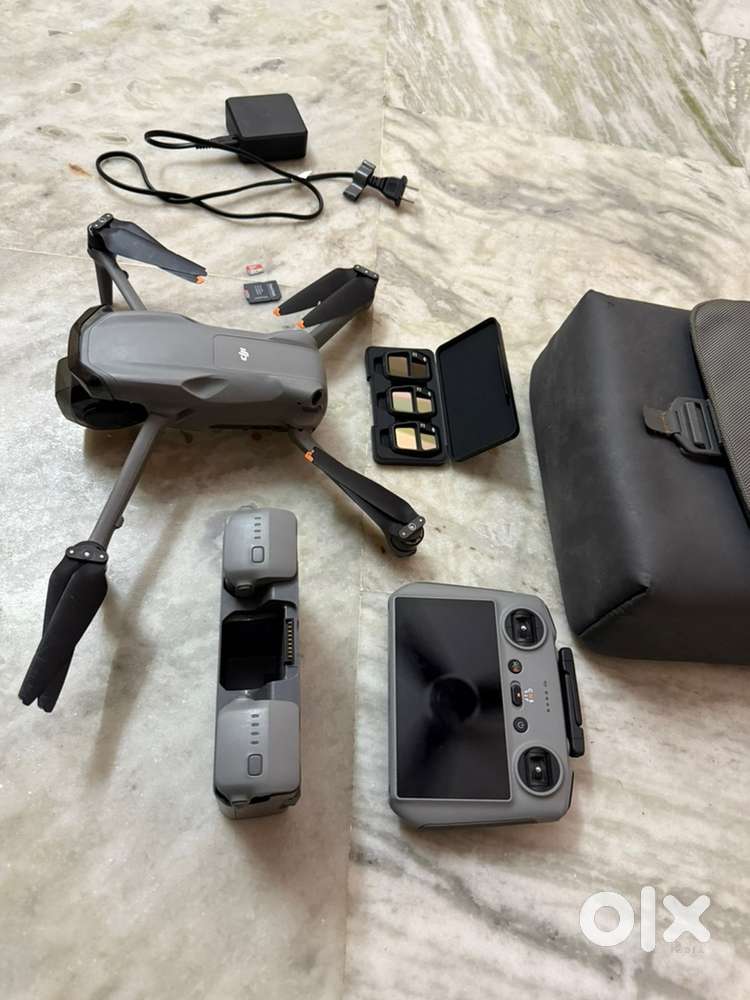 Dji air3s combo
