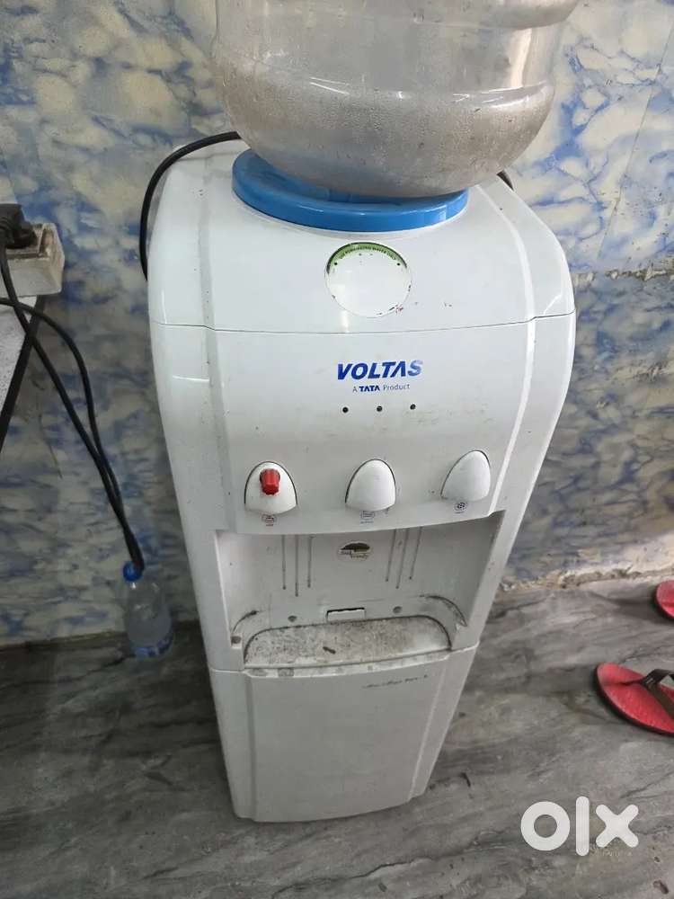 Voltas Water dispenser
