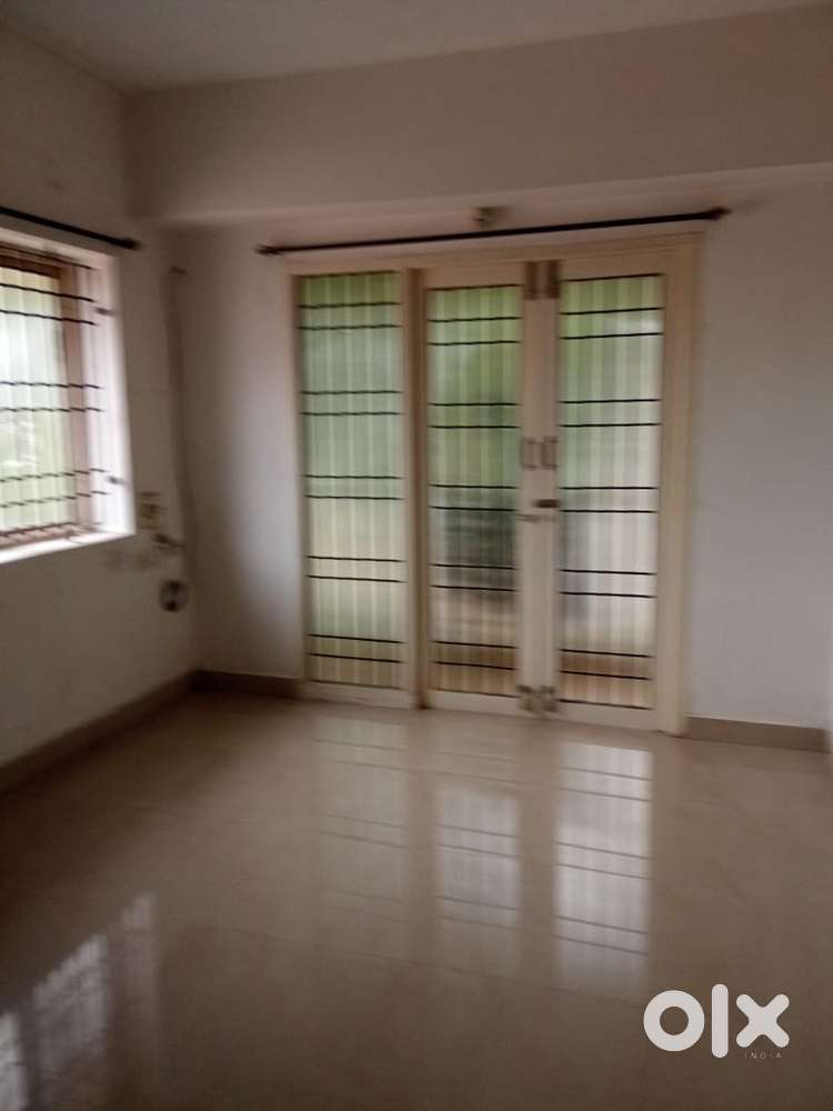 2bhk flat ,  nr apollo Vanagaram , ccp, 2nd flr