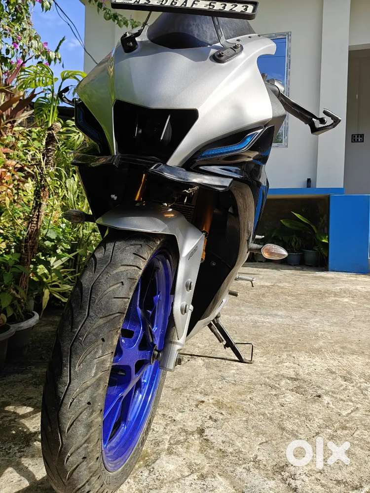 R15V4 M / R15M (quick shifter)