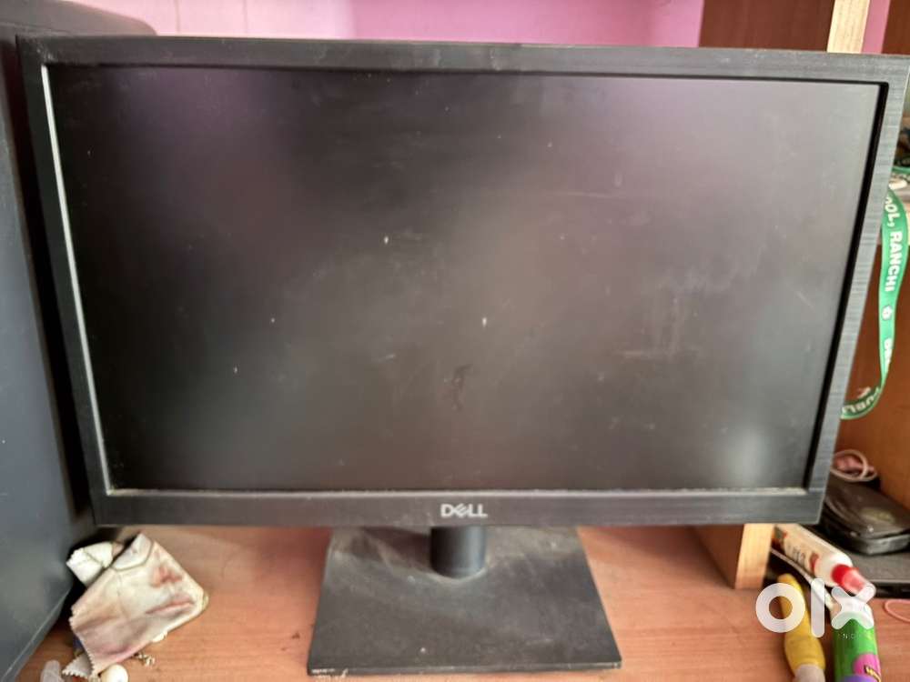 Dell Monitor with Acer CPU