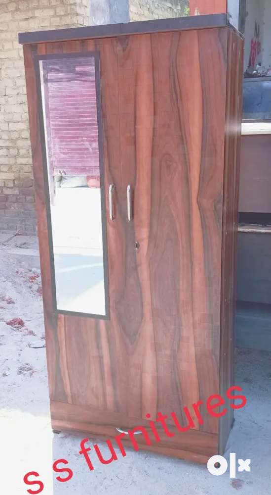 Brand New wooden Almirah in low range in sec-62 Noida