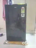 Selling refrigerator 15days old