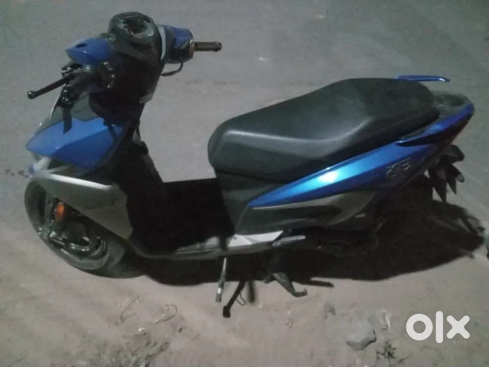 Only mitter broken.  Emi ase moi dim