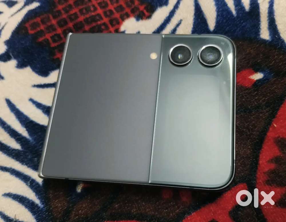 Samsung flip 4