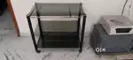 Tafan glass table