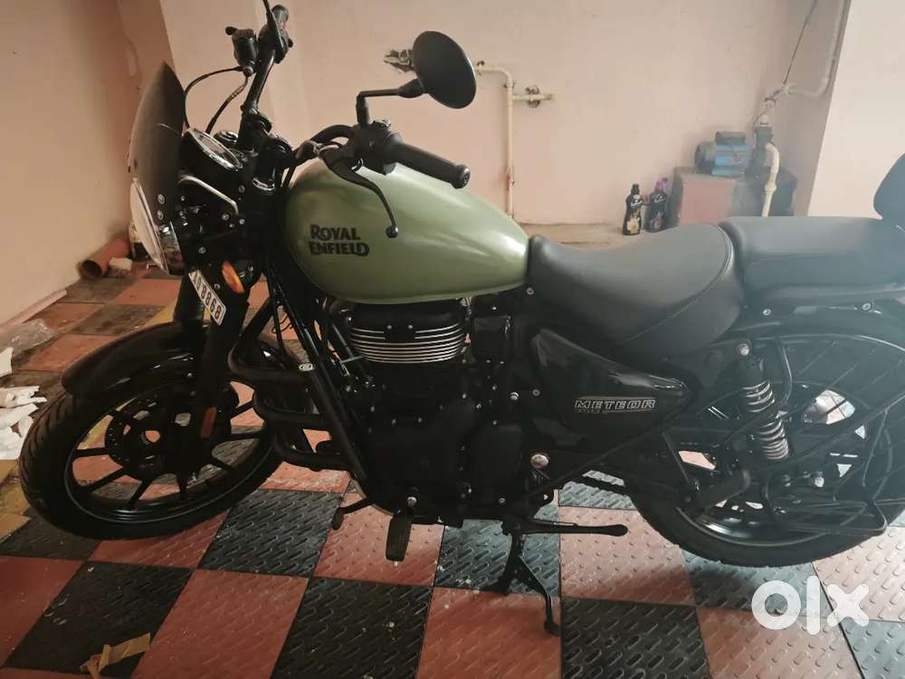 Metero Matt Green Fire ball,well maintained E20 complaint