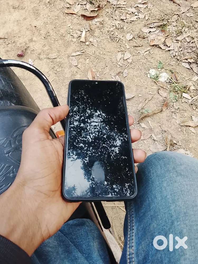 Price Alag alag h exchange available hai