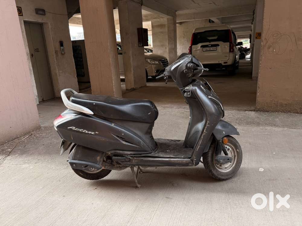 Activa 5 g for sale  petrol.