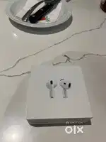 Apple air pods 4 sealed brand new selling because someone gifted to me